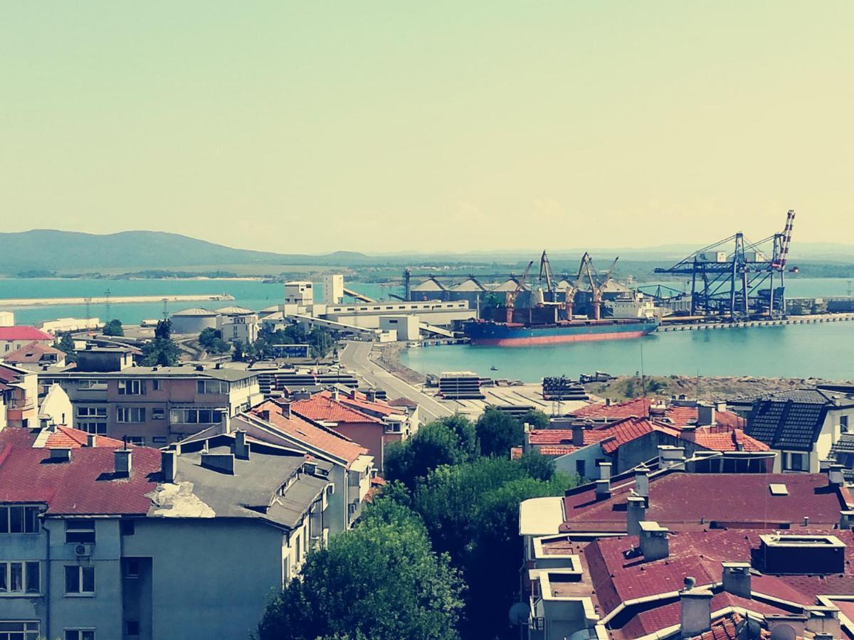 Апартамент За Гости Во1 Burgas Ngoại thất bức ảnh